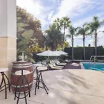 Villa Cela * El Masnou